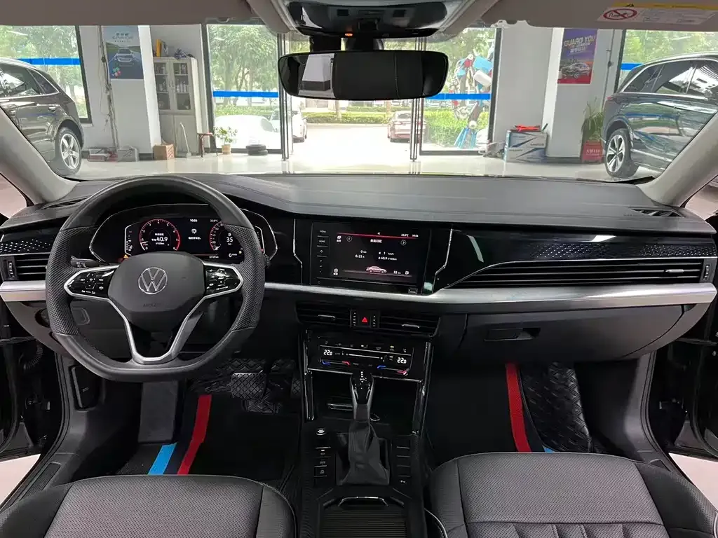 Volkswagen Passat — фото 3