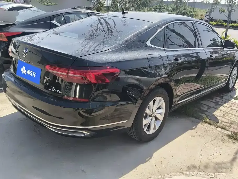Volkswagen Passat — фото 8
