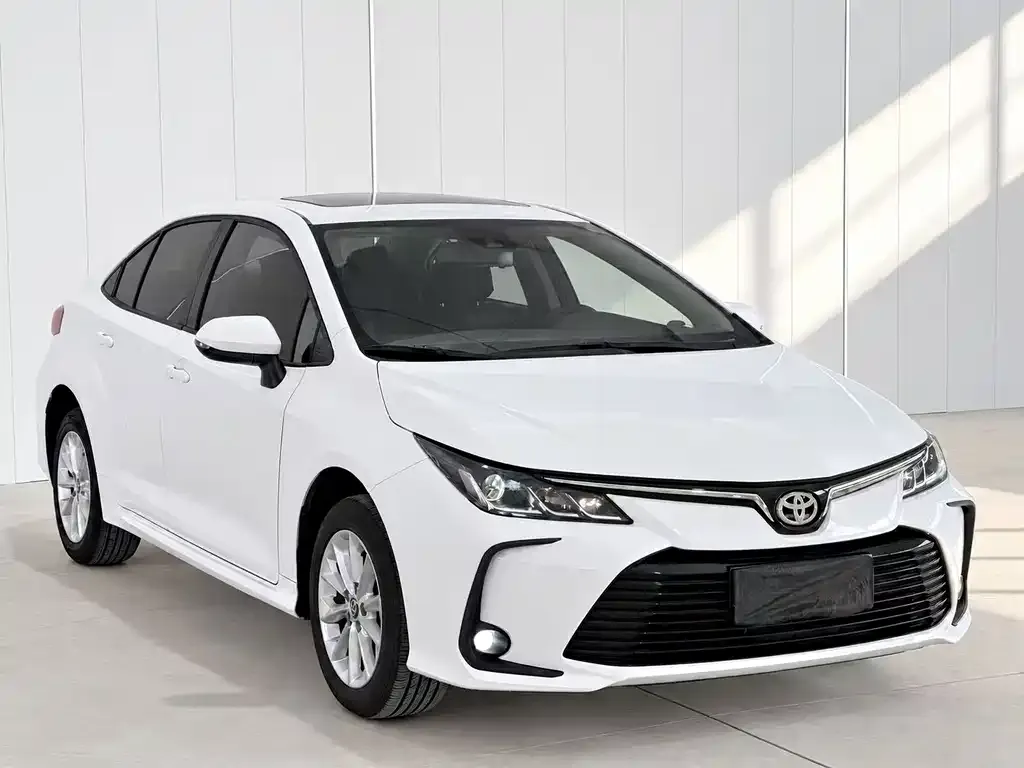 Toyota Corolla — фото 2