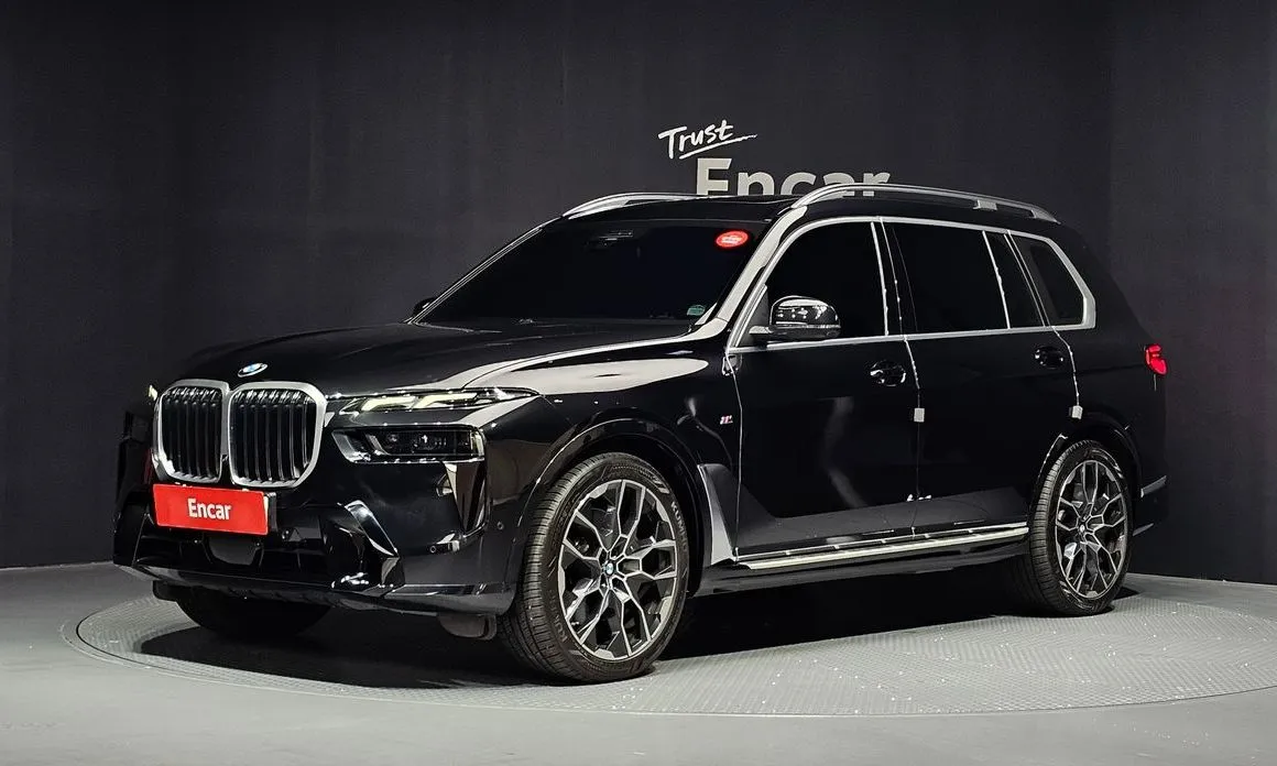 BMW X7 — фото 1