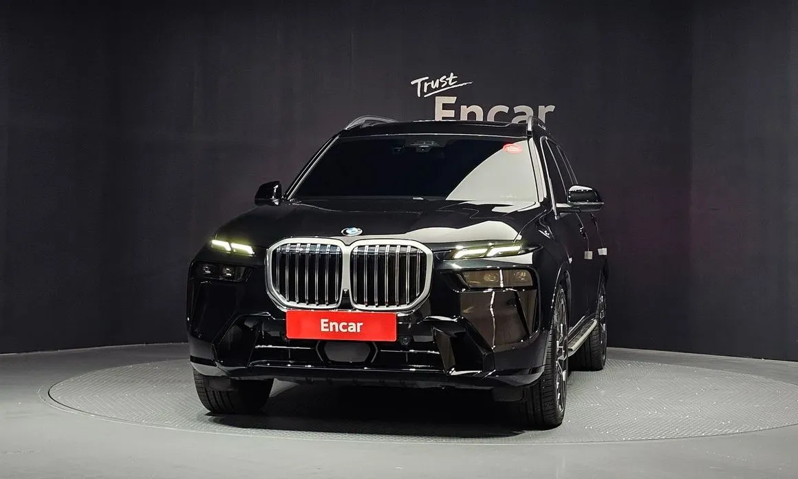 BMW X7 — фото 7