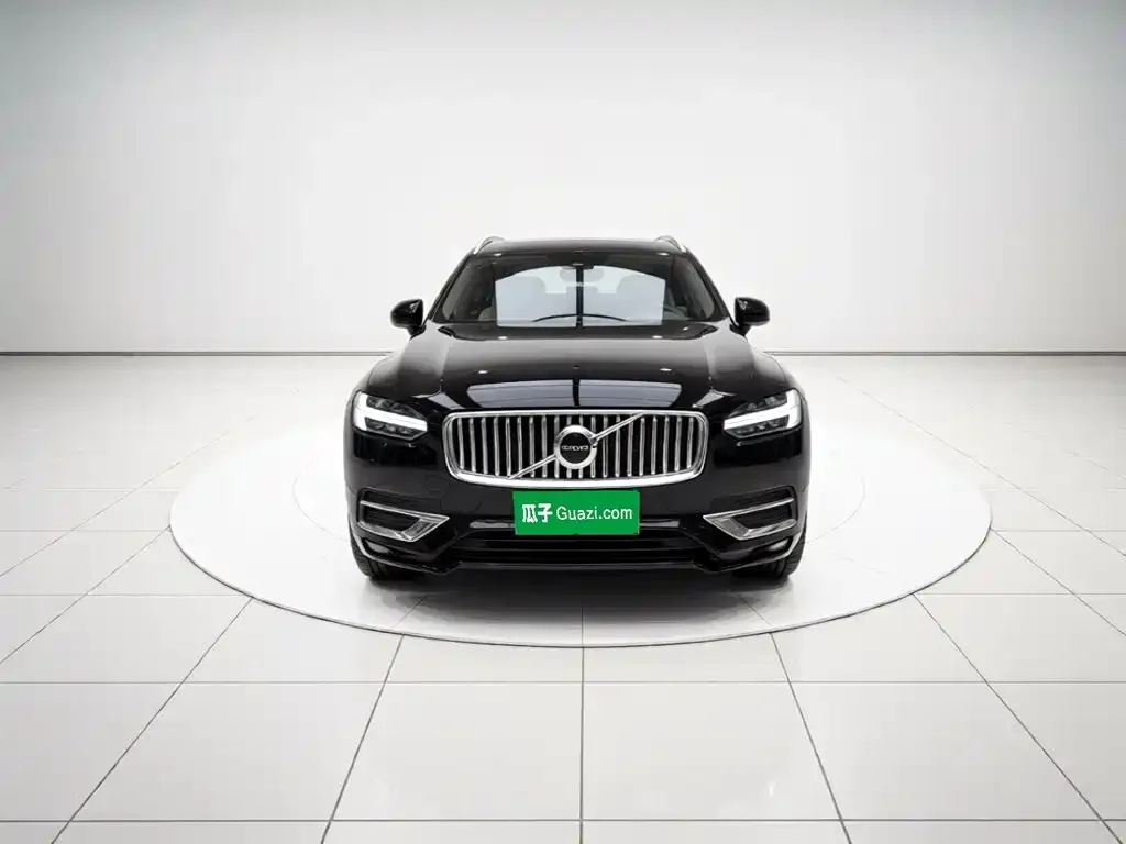 Volvo XC90 — фото 3