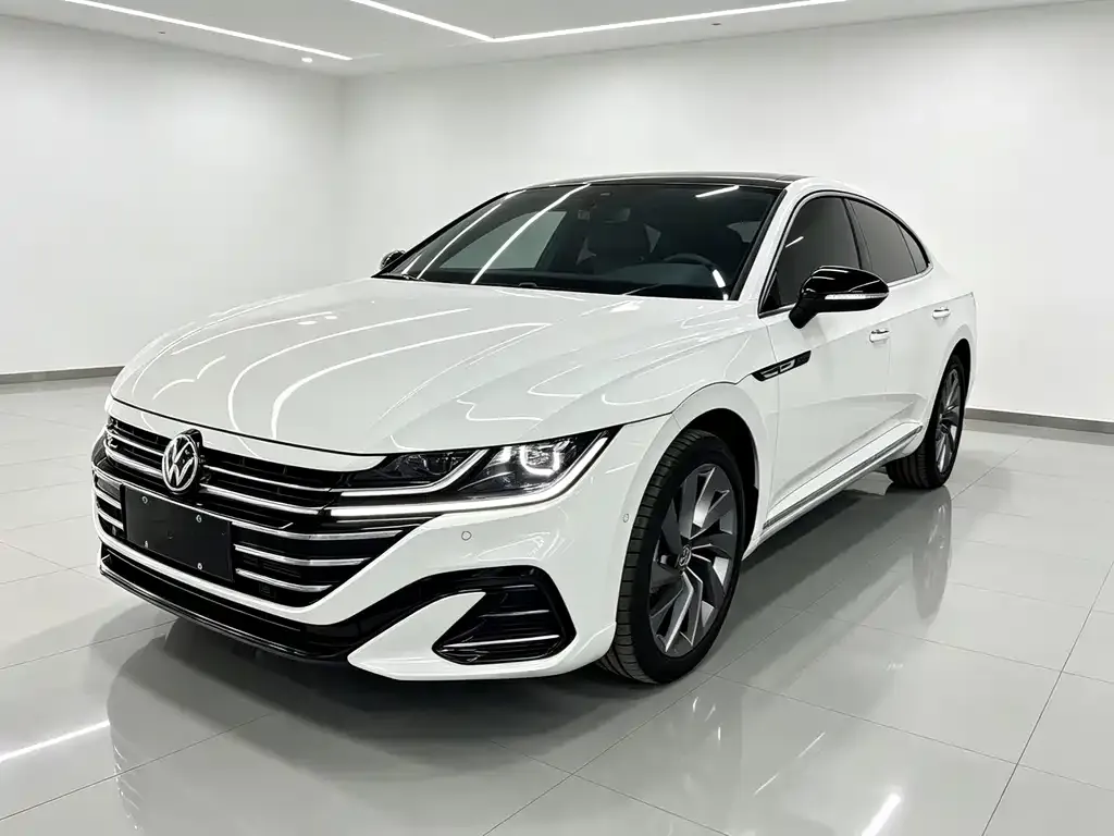 Volkswagen CC — фото 1