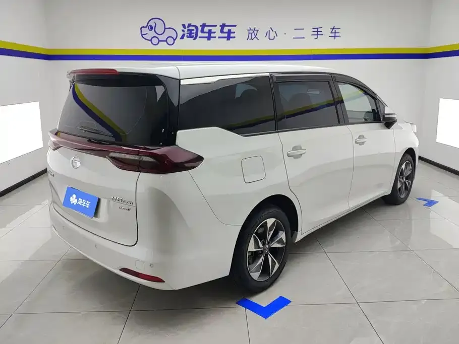 GAC Motor Trumpchi M6 — фото 3