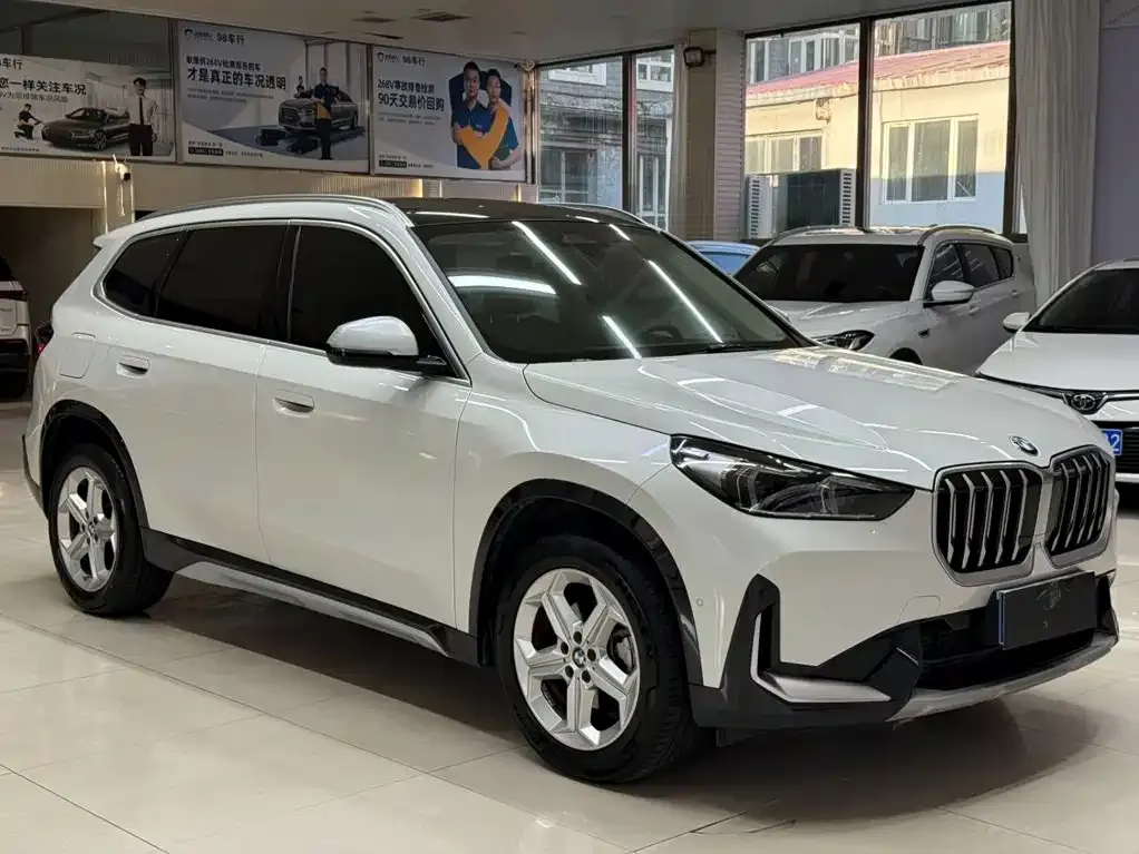 BMW X1 — фото 5