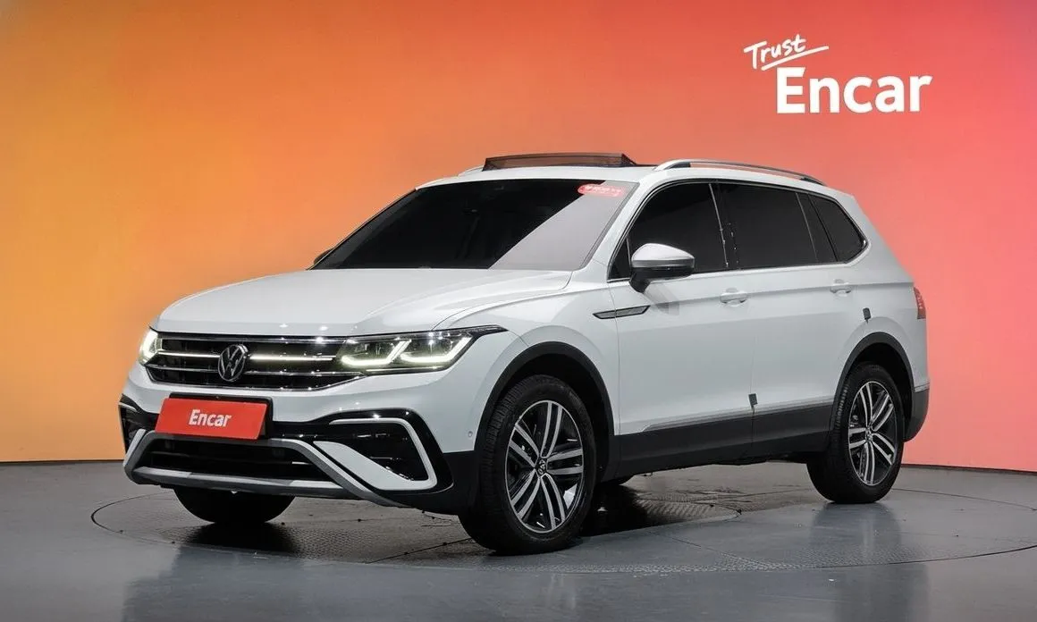 Volkswagen Tiguan — фото 1