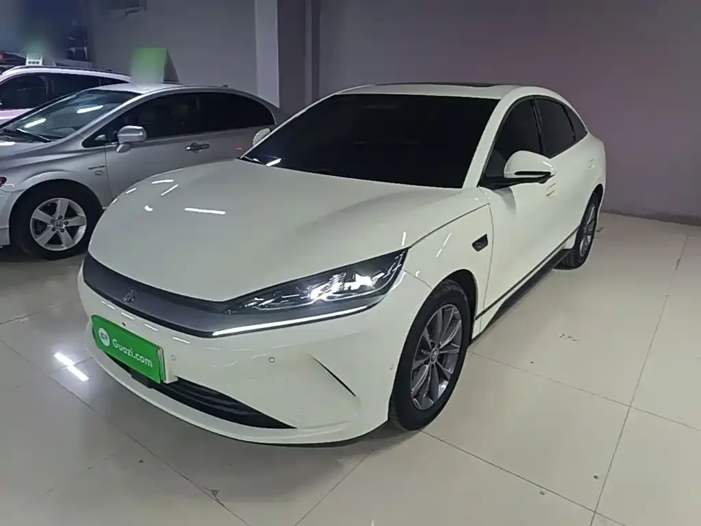 BYD Qin L — фото 1