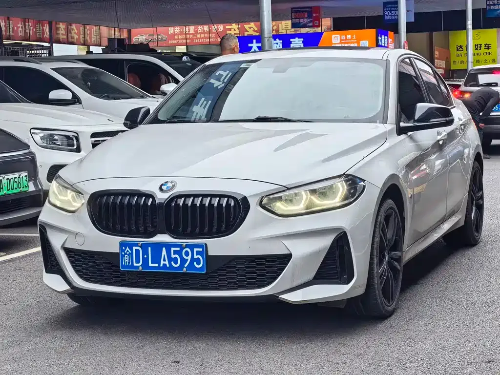BMW 1 Series — фото 1