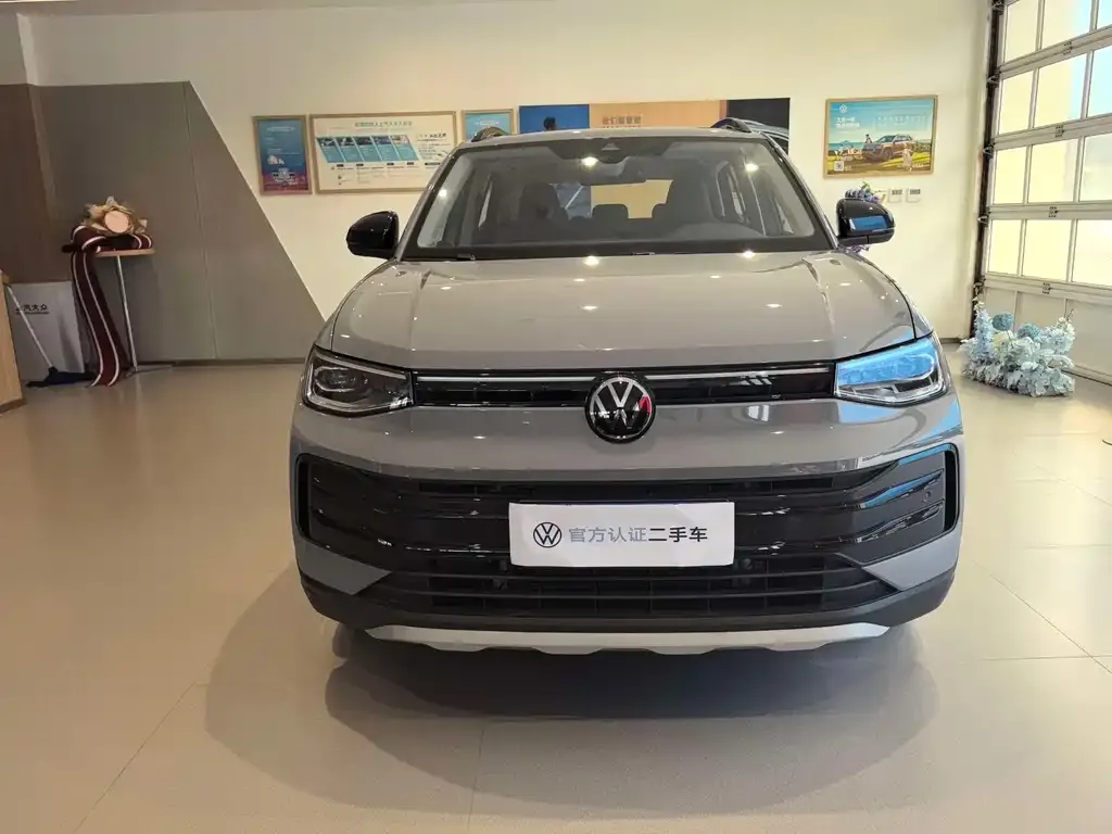 Volkswagen Tharu — фото 3
