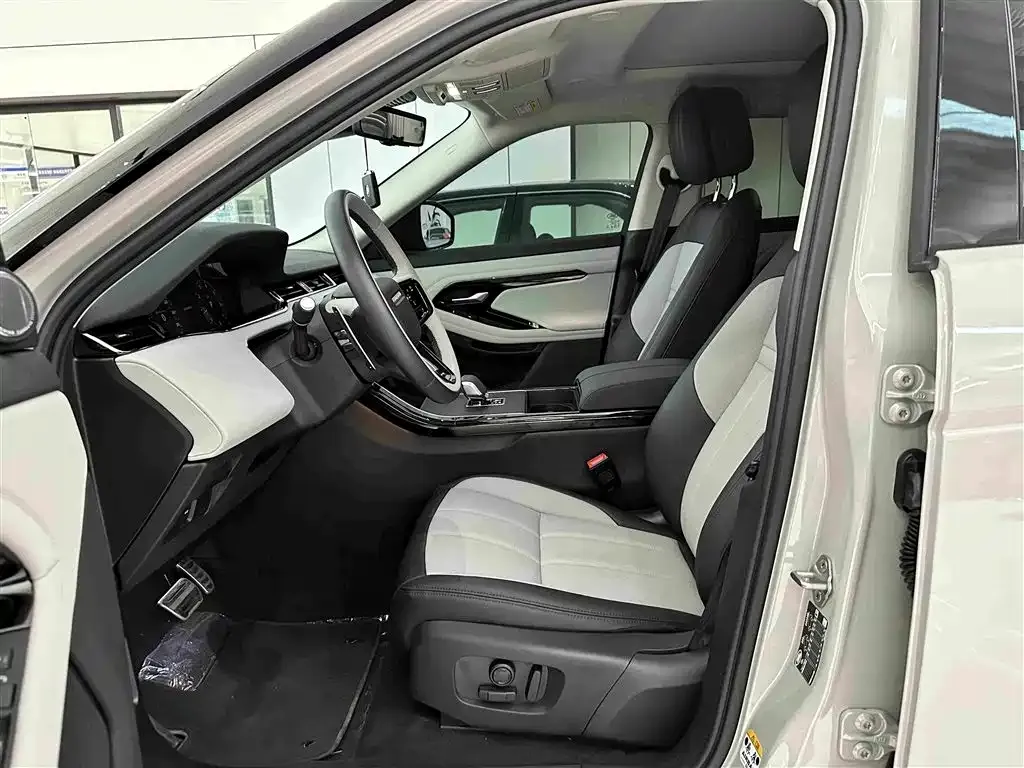 Land Rover Evoque — фото 7