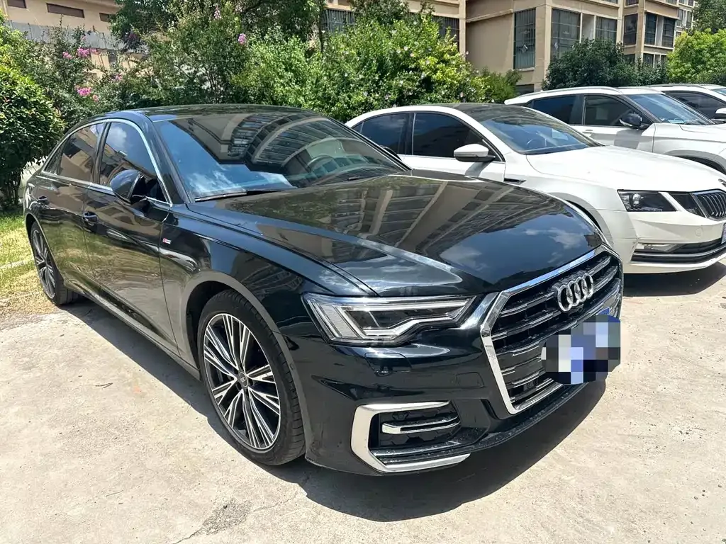 Audi A6L — фото 6