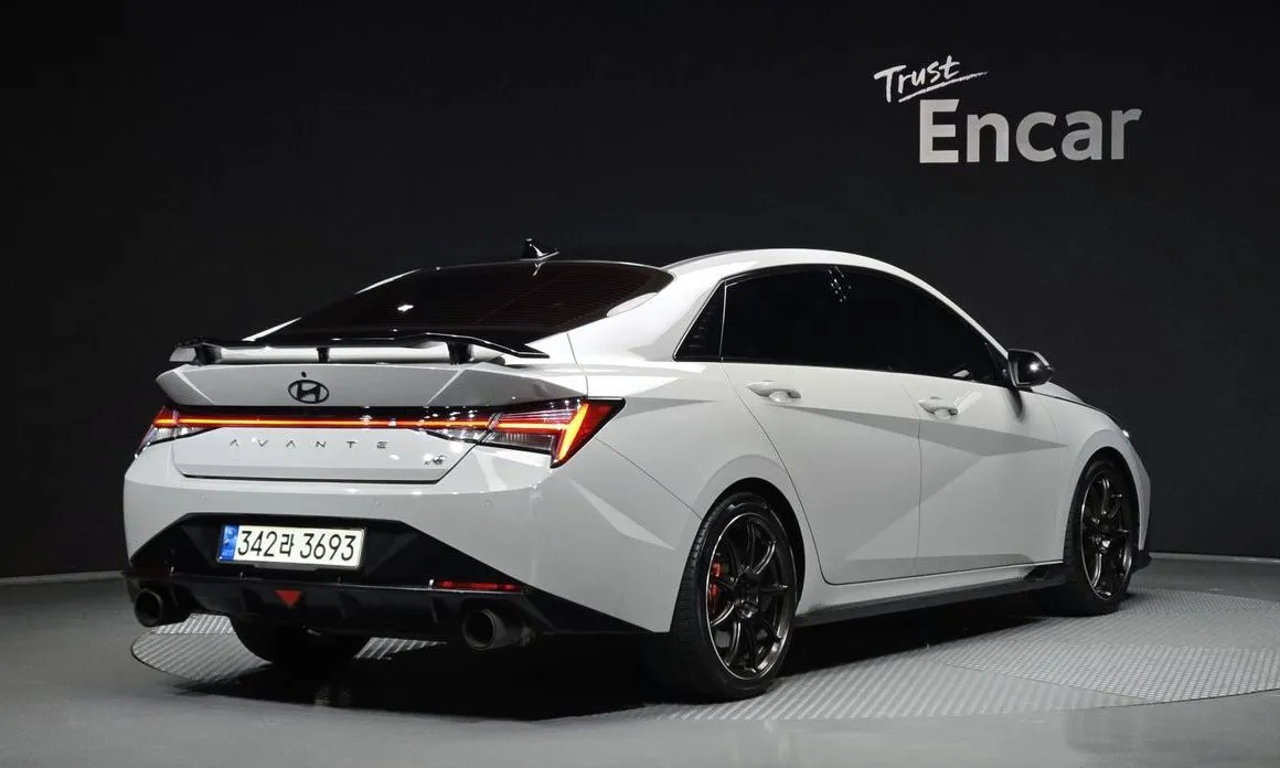 Hyundai AVANTE — фото 4