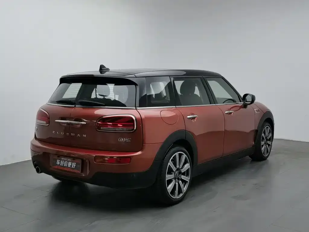 MINI Clubman — фото 5