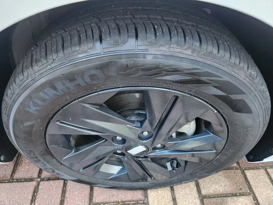 Hyundai AVANTE — фото 2