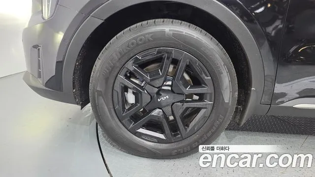 Kia Sorento — фото 3