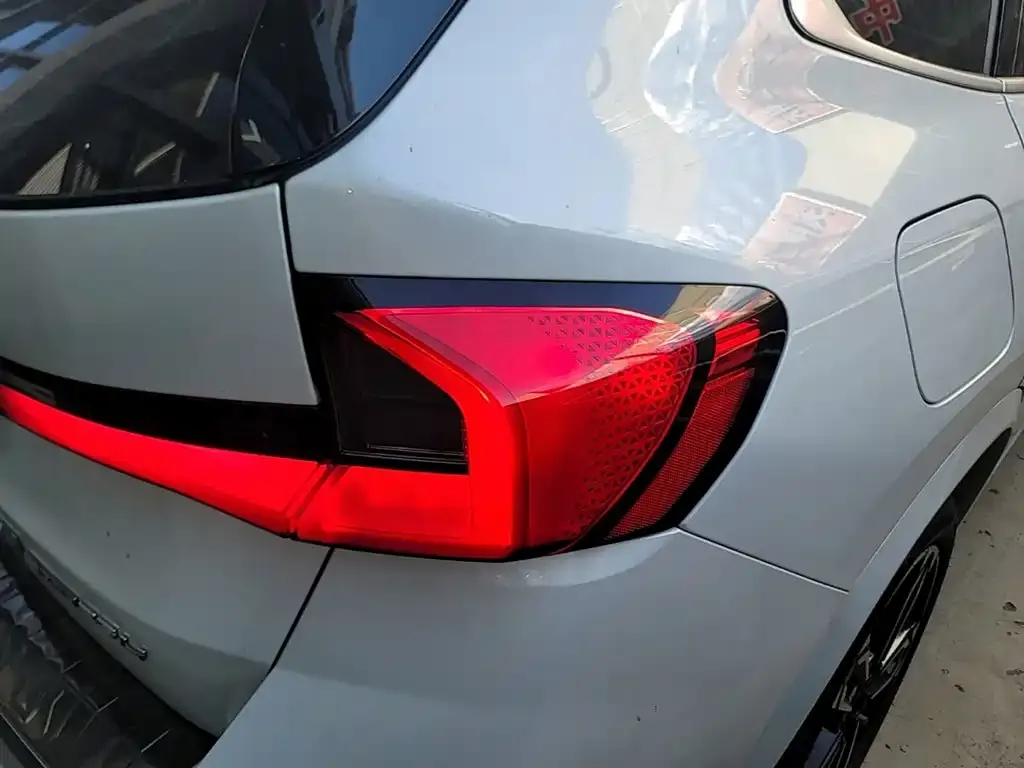 BMW X1 — фото 4