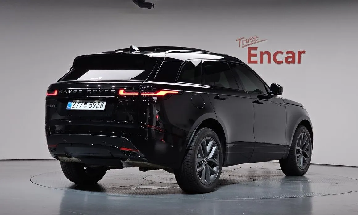 Land Rover Range Rover Velar — фото 4