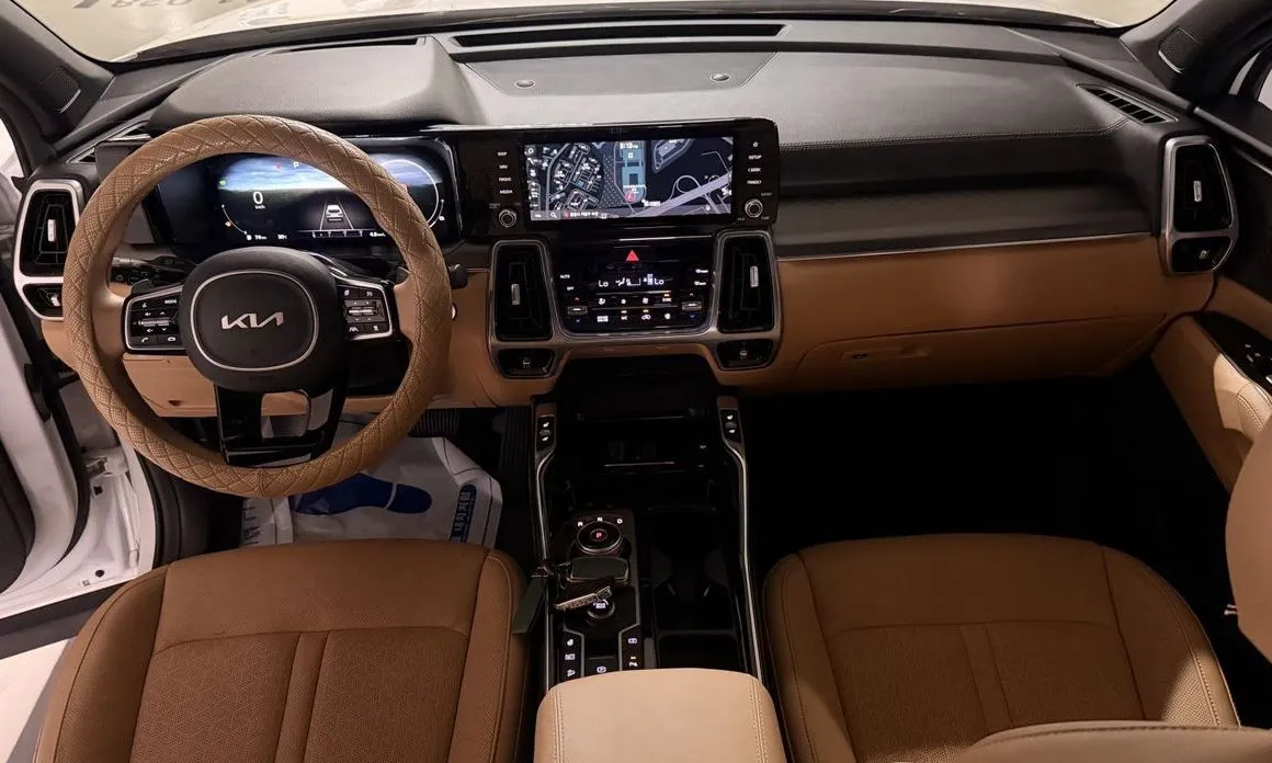 Kia Sorento — фото 5