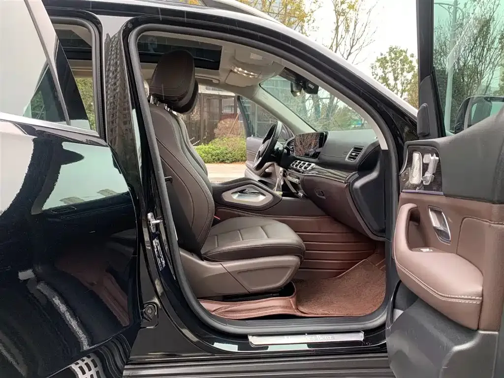 Mercedes-Benz GLE — фото 4