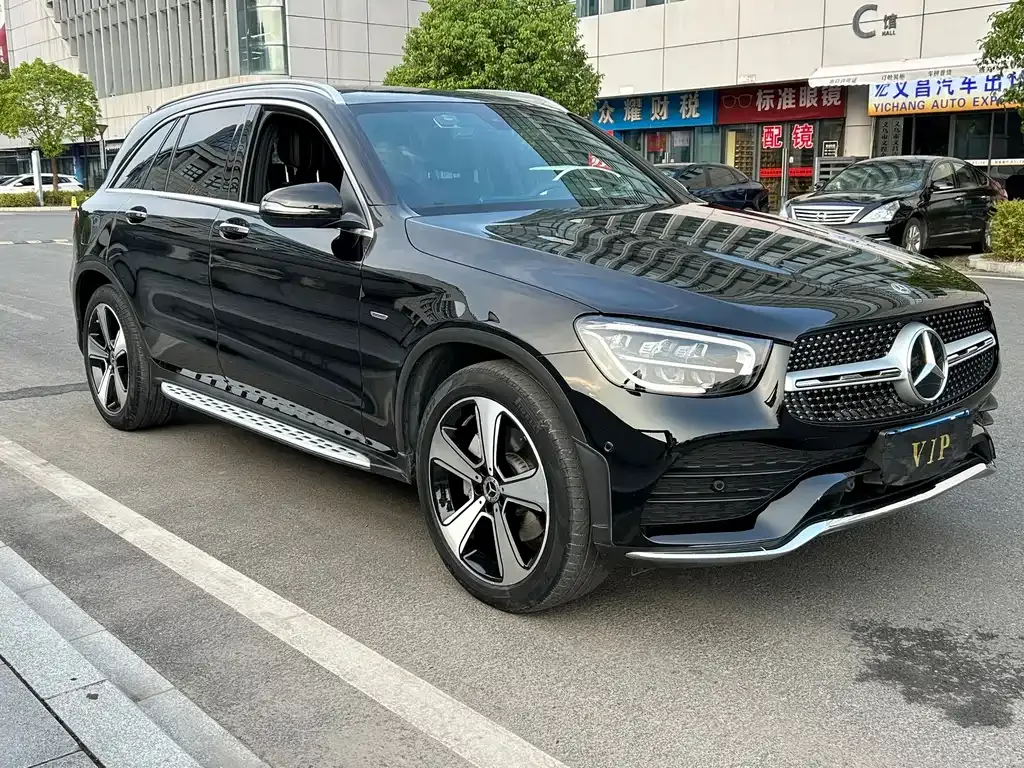 Mercedes-Benz GLC — фото 9