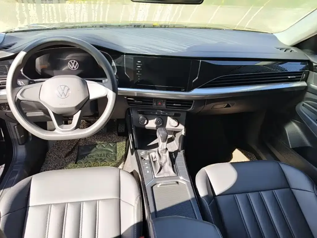 Volkswagen Passat — фото 9