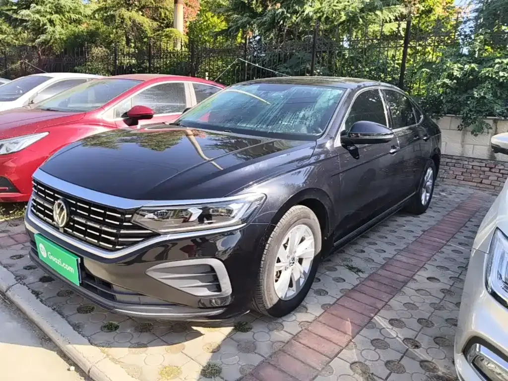 Volkswagen Passat — фото 8