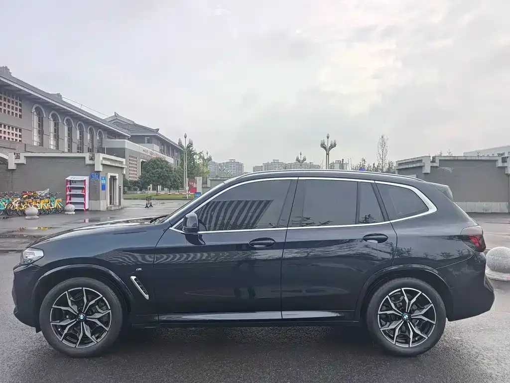 BMW X3 — фото 2