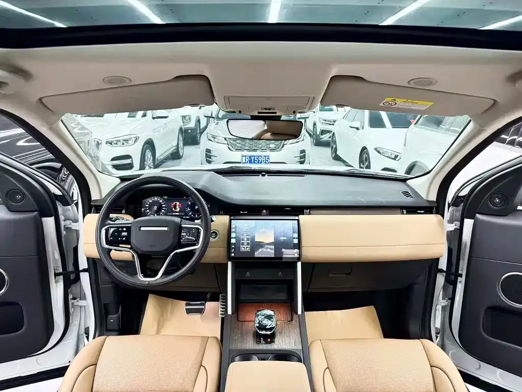 Land Rover Discovery Sport — фото 3