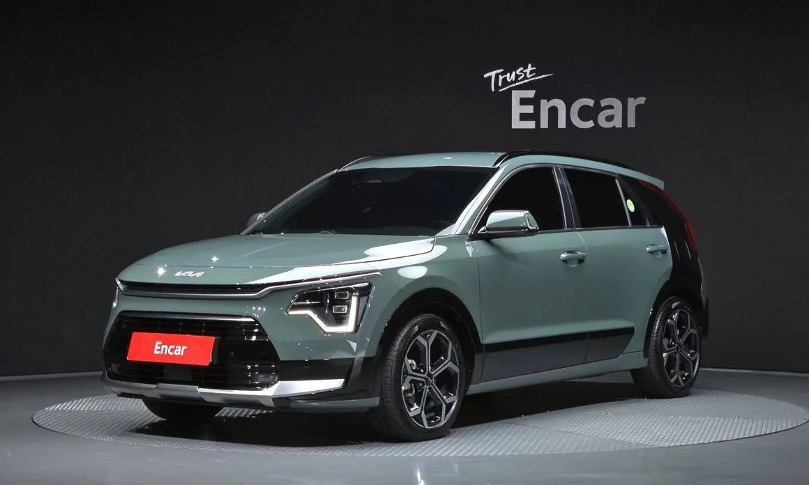 Kia Niro — фото 1