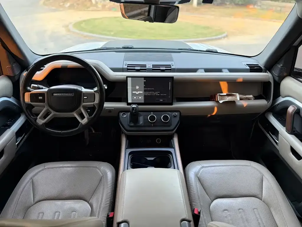 Land Rover Defender — фото 3
