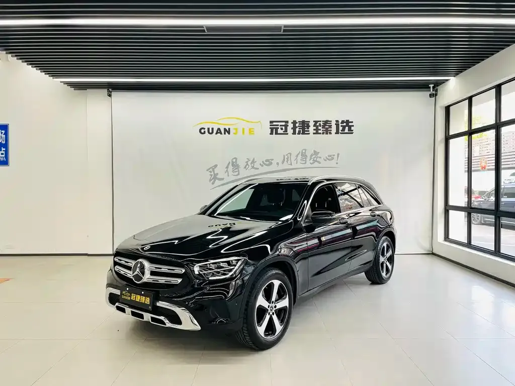 Mercedes-Benz GLC — фото 1