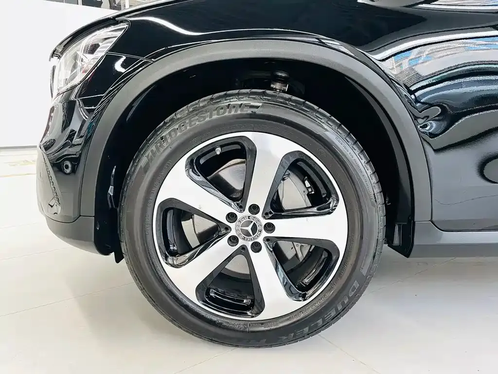 Mercedes-Benz GLC — фото 2