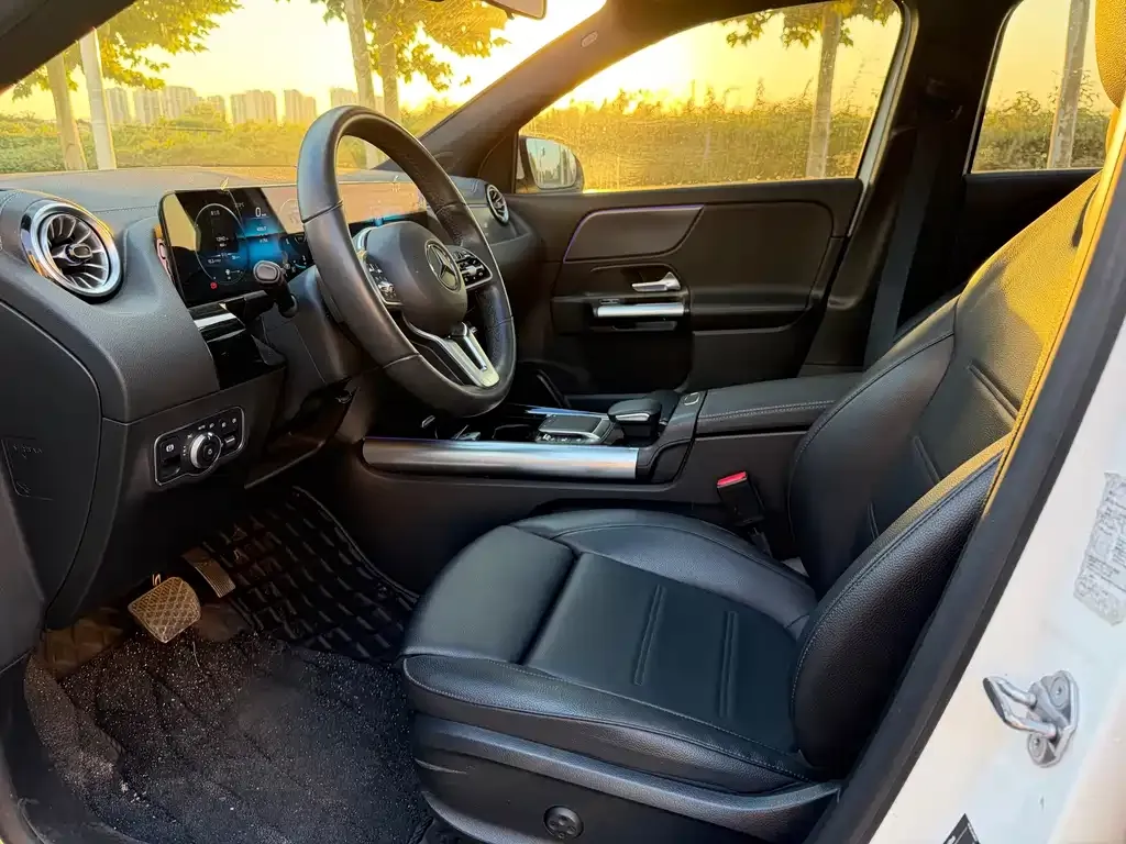 Mercedes-Benz GLA — фото 2