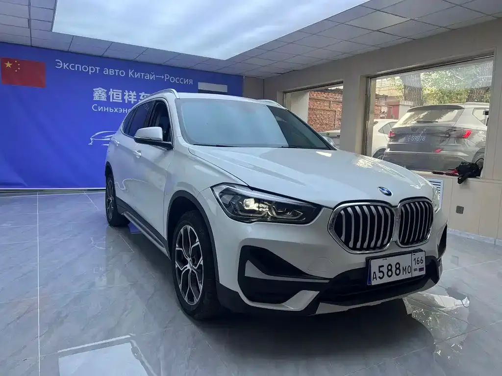 BMW X1 — фото 2