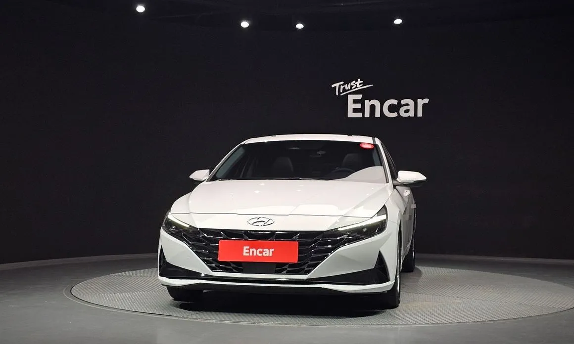 Hyundai AVANTE — фото 3
