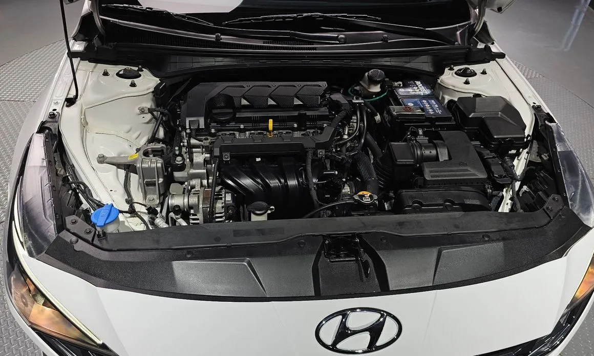 Hyundai AVANTE — фото 7