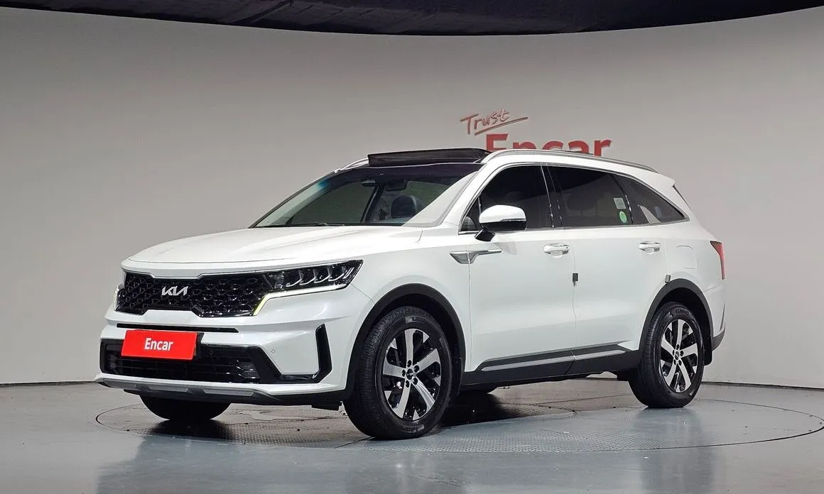 Kia Sorento — фото 1