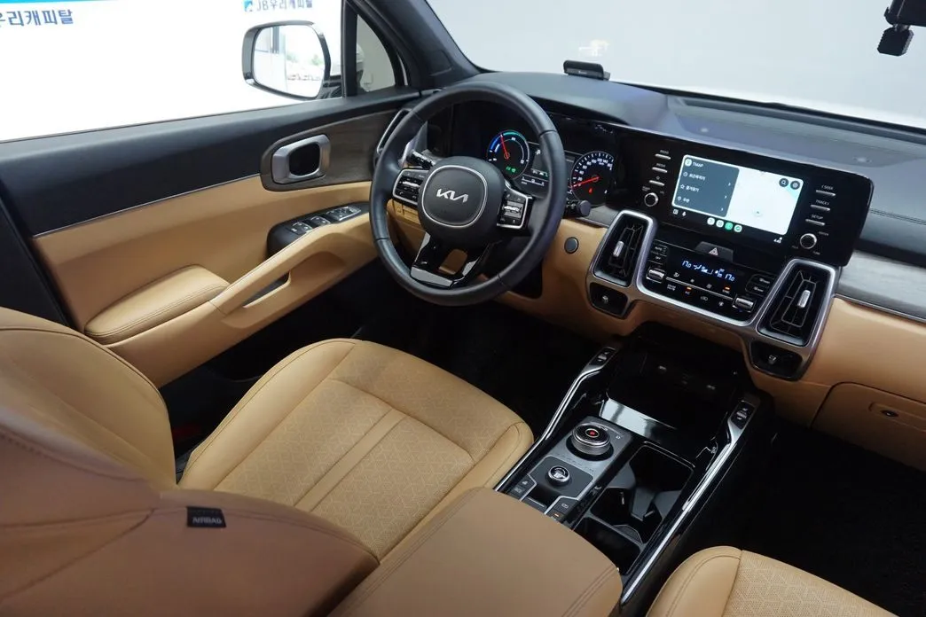 Kia Sorento — фото 10
