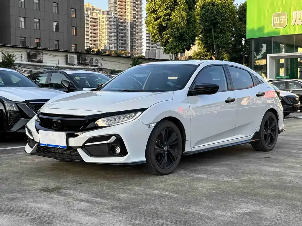 Honda Civic — фото 1