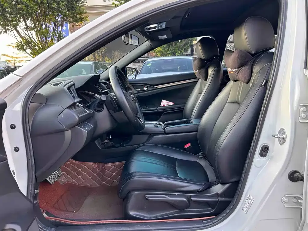 Honda Civic — фото 9