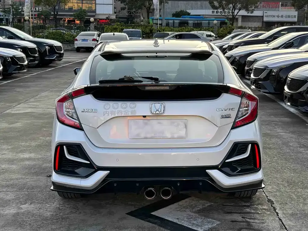 Honda Civic — фото 8