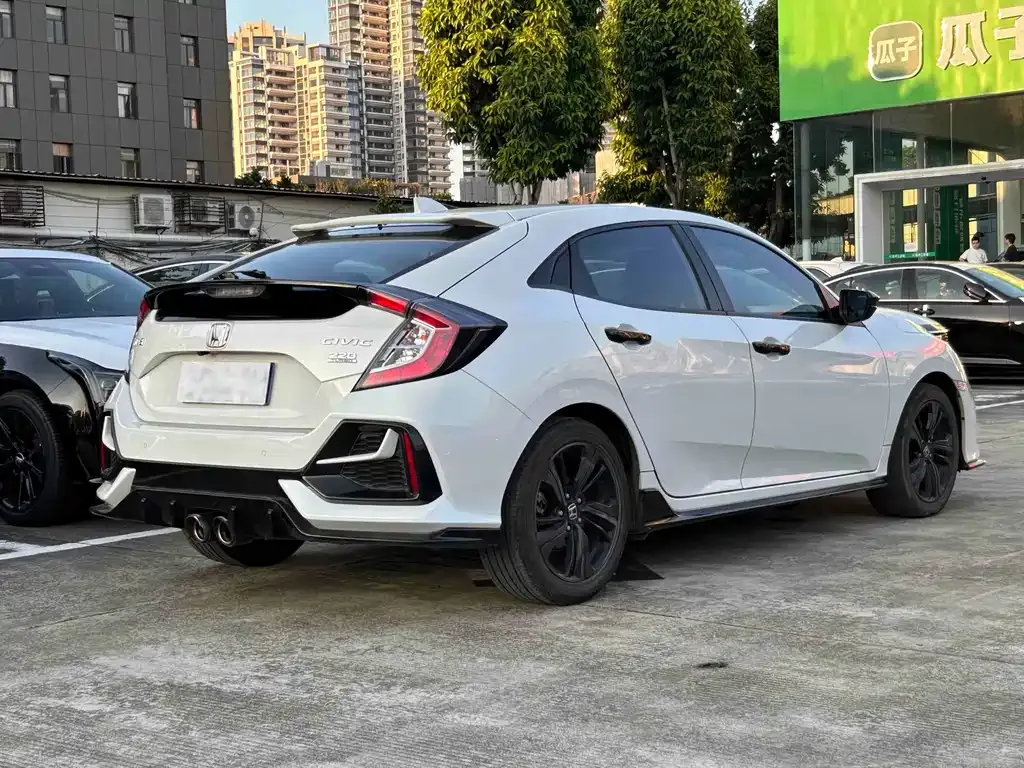 Honda Civic — фото 3
