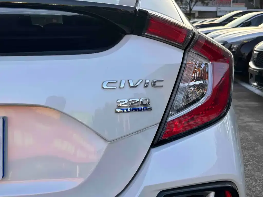 Honda Civic — фото 5