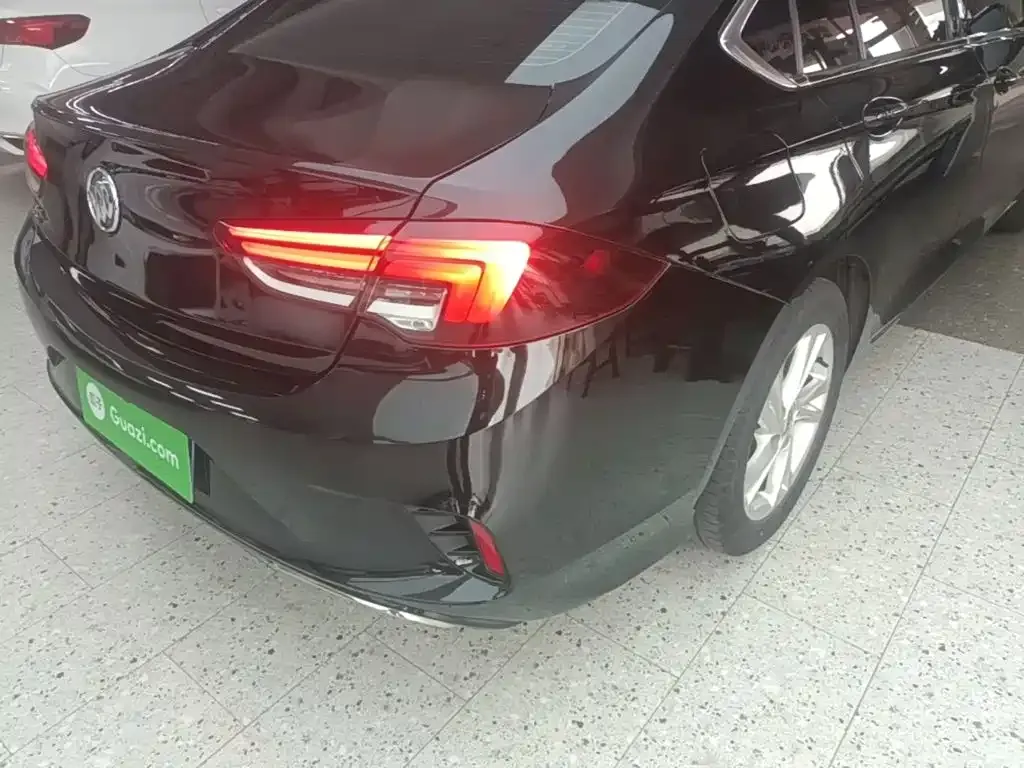 Buick Regal — фото 9