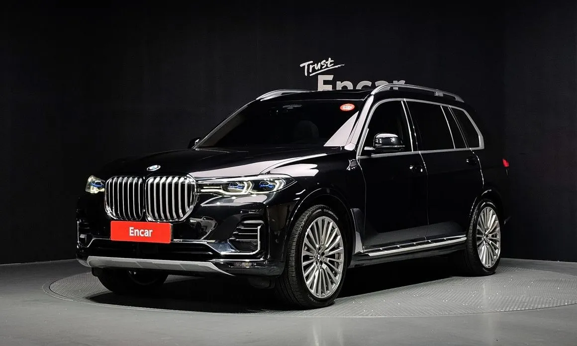 BMW X7 — фото 1