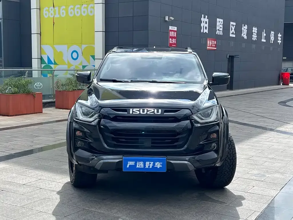 Isuzu D-MAX — фото 3
