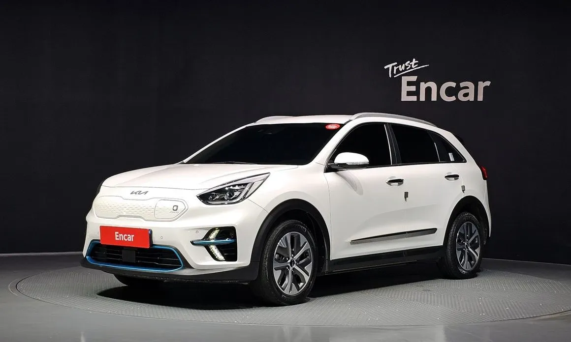 Kia Niro — фото 1