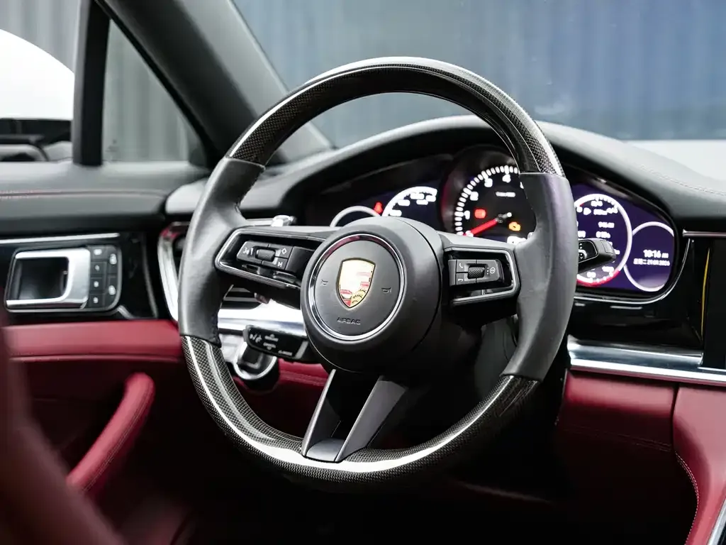 Porsche Panamera — фото 5
