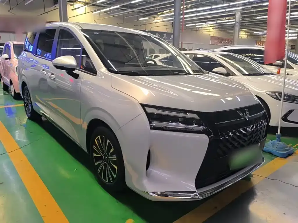 Wuling Xingguang 730 New Energy — фото 7