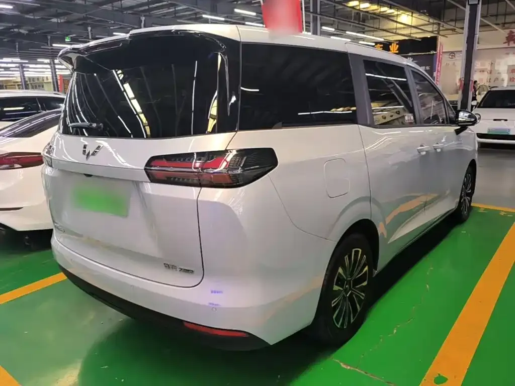 Wuling Xingguang 730 New Energy — фото 9